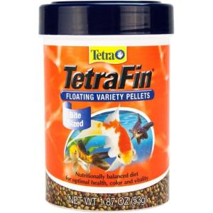 imageTetra Goldfish Flakes Nutritionally Balanced Diet for Aquarium Fish Vitamin C Enriched Flakes 353 oz187 Ounce Pack of 1